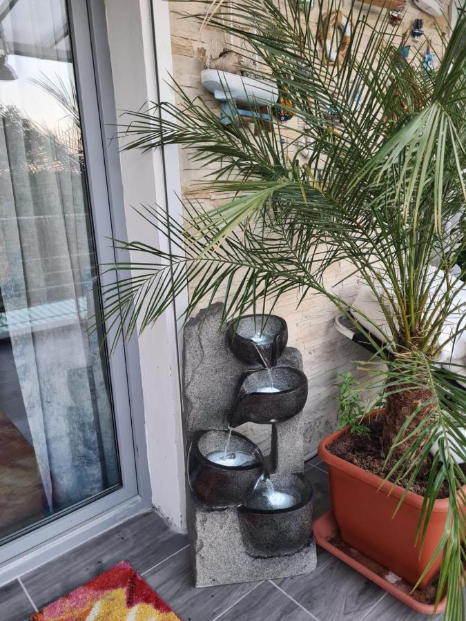 Cozy Room With A Beautiful Garden View Baunatal Exterior foto